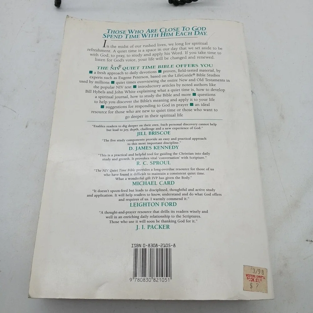 NIV Quiet Time Bible New International Version A‎ Life guide Bible Study Daily